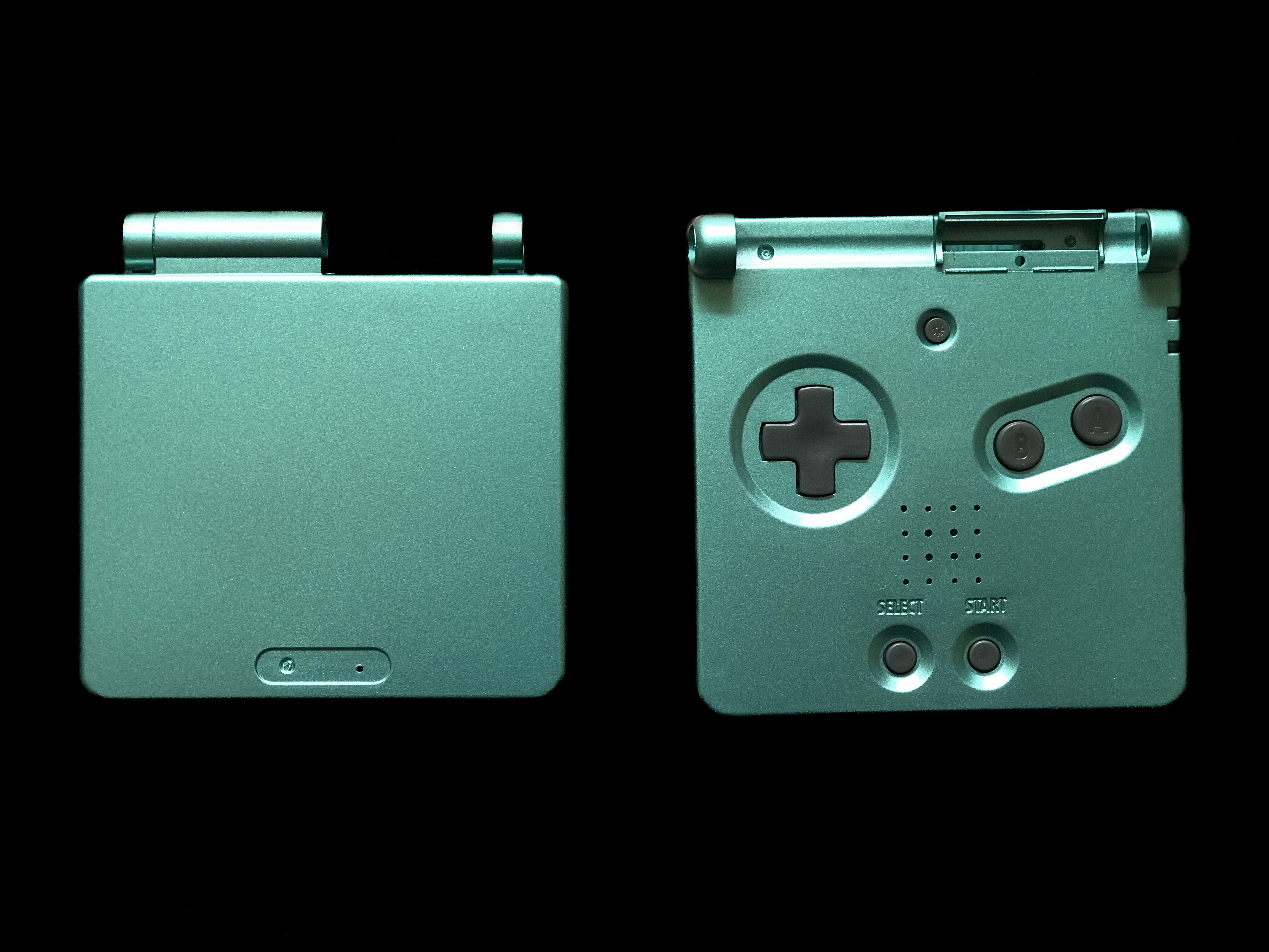 Game Boy Advance SP IPS Mod Console