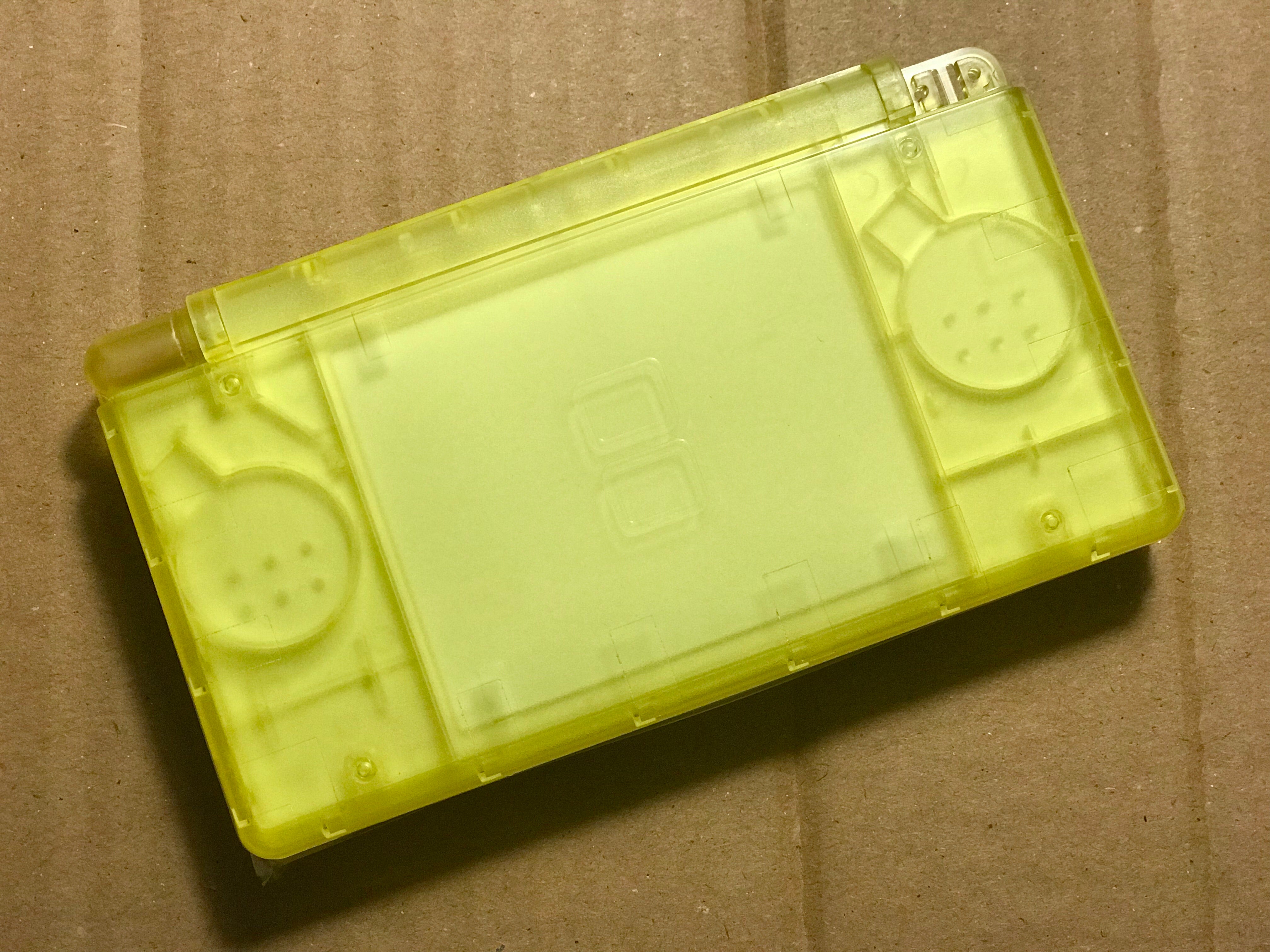 Nintendo DS Lite Shell